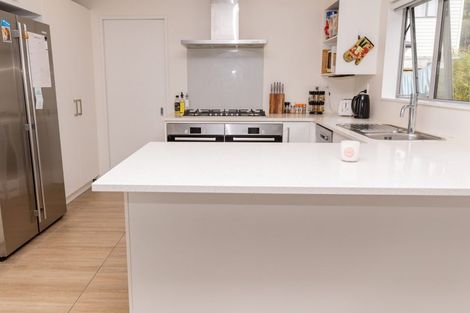 Photo of property in 12 Gatley Grove, Churton Park, Wellington, 6037