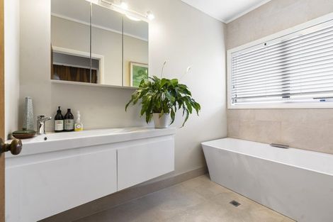 Photo of property in 27a Portland Road, Remuera, Auckland, 1050