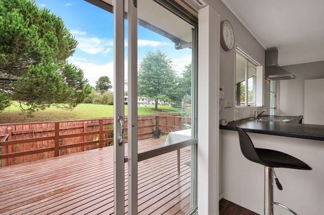 Photo of property in 1/20 Mile Place, Henderson, Auckland, 0612