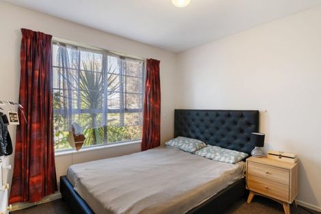 Photo of property in 17 Resolution Place, Bryndwr, Christchurch, 8053