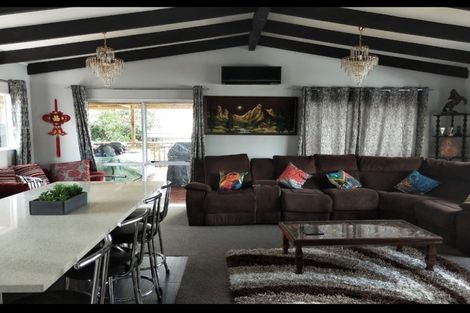 Photo of property in 57c Kamara Road, Glen Eden, Auckland, 0602