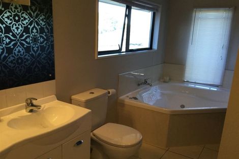 Photo of property in 11 Forest Drive, Parklands, Christchurch, 8083