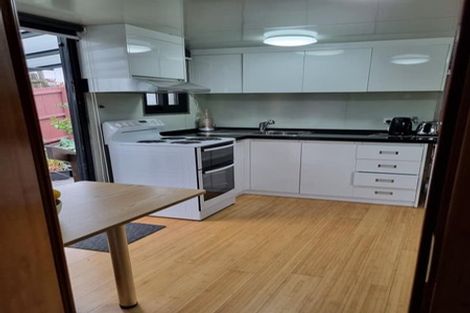 Photo of property in 3 Kapiti Lane, Otaki Beach, Otaki, 5512