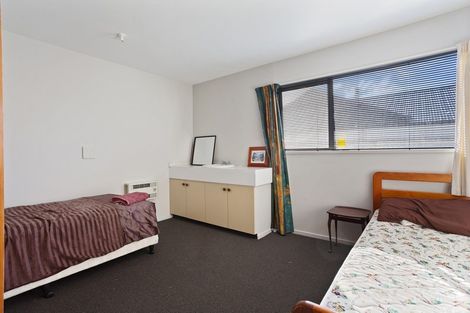 Photo of property in 54 Wilkin Street, Rotherham, 7379