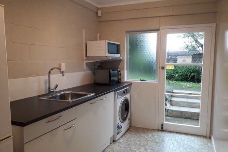 Photo of property in 32 Arthur Road, Hillpark, Auckland, 2102