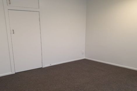 Photo of property in 2/16 South Street, Papakura, 2110