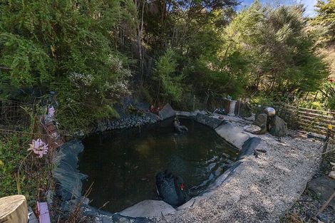 Photo of property in 27 Brick Bay Drive, Sandspit, Warkworth, 0982