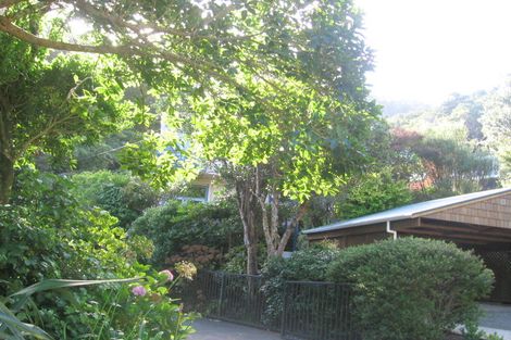 Photo of property in 39 Kotari Road, Days Bay, Lower Hutt, 5013