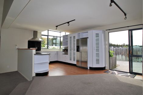 Photo of property in 30 Albert Drive, Clyde, 9330