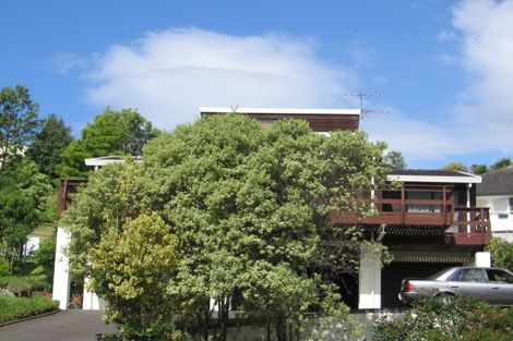 Photo of property in 18 Bayside Drive, Browns Bay, Auckland, 0630