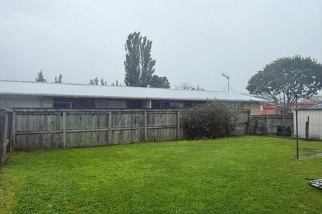 Photo of property in 6 Golf Road, Manor Park, Lower Hutt, 5019