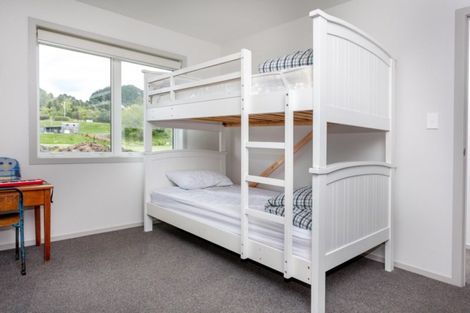 Photo of property in 37 Longreach Drive, Cooks Beach, Whitianga, 3591