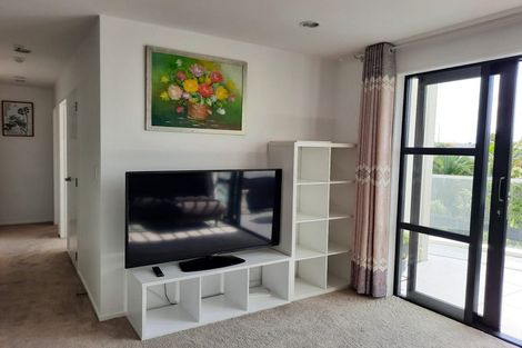Photo of property in Apollo Apartments, 201/46 Rosedale Road, Rosedale, Auckland, 0632