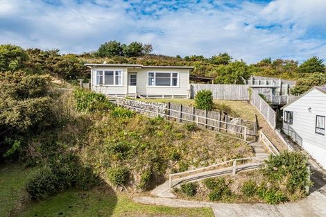 Photo of property in 12 Owhiti Street, Titahi Bay, Porirua, 5022
