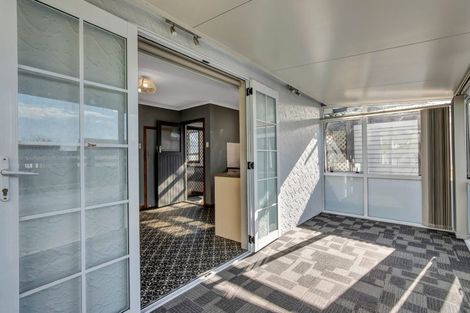 Photo of property in 40 Queens Road, Glen Avon, New Plymouth, 4312