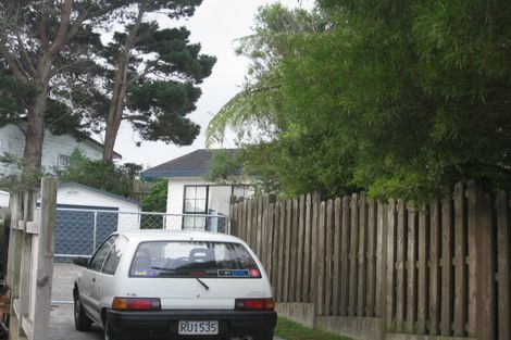 Photo of property in 6 Mayaro Crescent, Grenada Village, Wellington, 6037