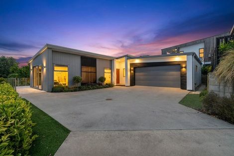 Photo of property in 13 Ada Close, Cambridge, 3434