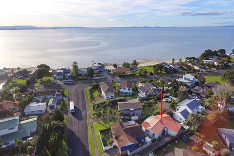 Photo of property in 7 Taihiki Road, Clarks Beach, 2122