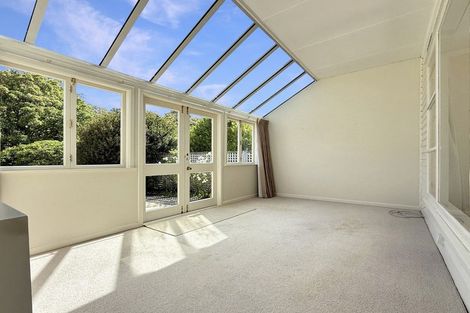 Photo of property in 42a Friend Street, Karori, Wellington, 6012