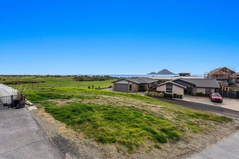 Photo of property in 49 Omega Place, Coastlands, Whakatane, 3120