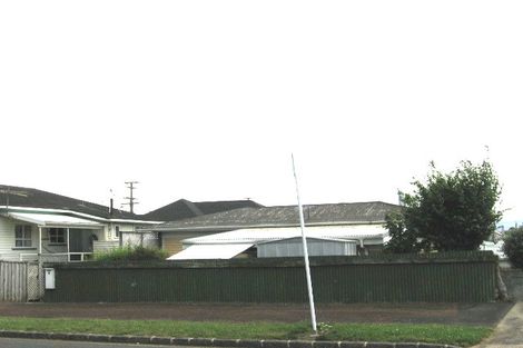 Photo of property in 6 Muripara Avenue, Point Chevalier, Auckland, 1022