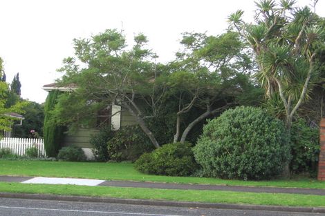 Photo of property in 5 Cherry Road, Bucklands Beach, Auckland, 2014