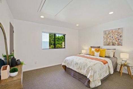 Photo of property in 18 Makora Road, Otaihanga, Paraparaumu, 5036