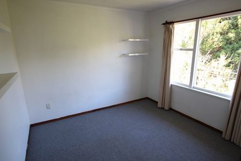 Photo of property in 40 West Lynn Road, Titirangi, Auckland, 0604