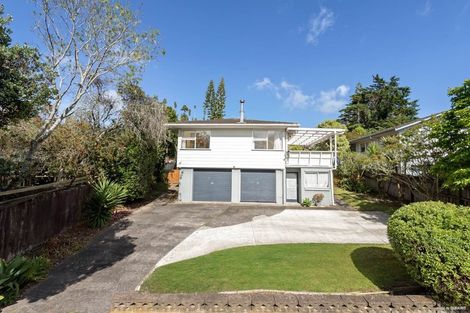 Photo of property in 13 Finlow Drive, Te Atatu South, Auckland, 0610