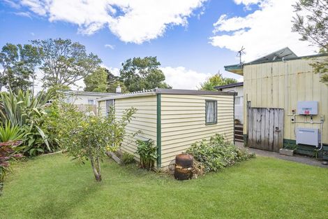 Photo of property in 3/176 Henderson Valley Road, Henderson, Auckland, 0612