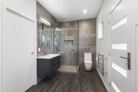 Photo of property in 2c Grierson Place, Pukekohe, 2120