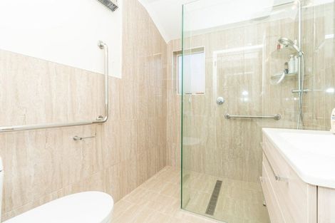 Photo of property in 12 Piccadilly Lane, Hillcrest, Hamilton, 3216