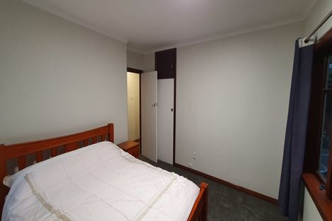 Photo of property in 70 Chamberlain Road, Karori, Wellington, 6012