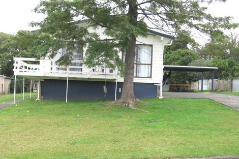 Photo of property in 8 Mayer Place, Ranui, Auckland, 0612