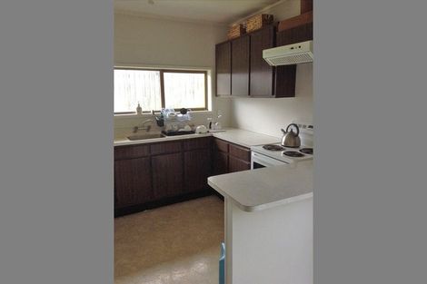 Photo of property in 1/54 Highland Park Drive, Highland Park, Auckland, 2010