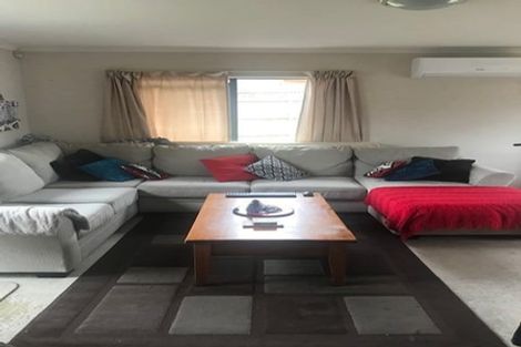 Photo of property in 40 Medvale Avenue, Flat Bush, Auckland, 2019