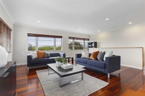 Photo of property in 1/19 Wolsley Avenue, Milford, Auckland, 0620