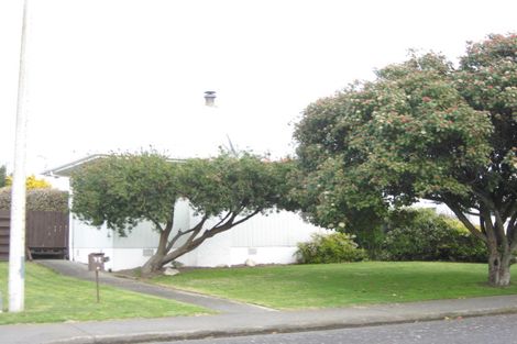 Photo of property in 35 Walton Way, Flaxmere, Hastings, 4120