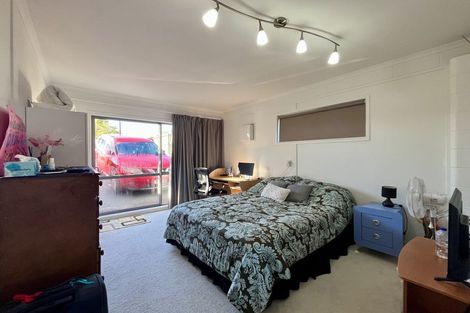 Photo of property in 158 Verbena Road, Birkdale, Auckland, 0626