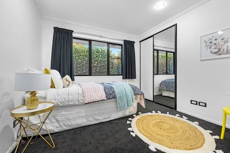 Photo of property in 61 Somerton Drive, Huntington, Hamilton, 3210