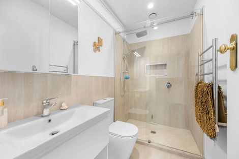 Photo of property in 27 Sackville Street, Martinborough, 5711