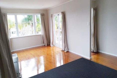Photo of property in 3 Roband Avenue, Glenfield, Auckland, 0629