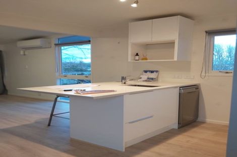 Photo of property in 2/2 Bentley Avenue, Glenfield, Auckland, 0629