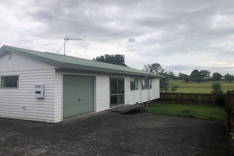 Photo of property in 7a Ngatira Place, Clendon Park, Auckland, 2103