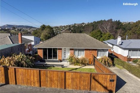 Photo of property in 7 Ettrick Street, Glenross, Dunedin, 9011