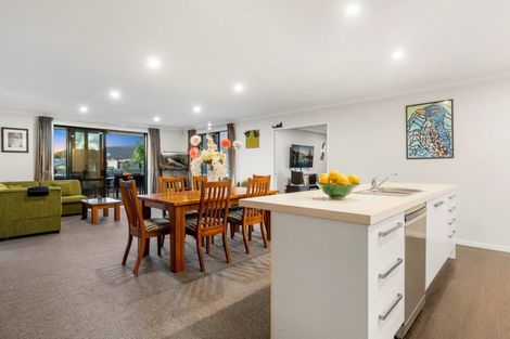 Photo of property in 5 Rexford Heights, Pyes Pa, Tauranga, 3112