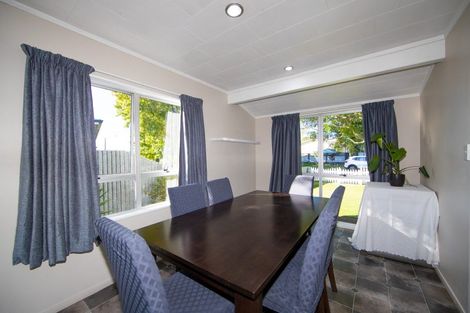 Photo of property in 22 Elliott Street, Taradale, Napier, 4112