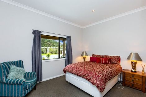 Photo of property in 32e Kaitoke Loop, Kaitoke, Upper Hutt, 5018