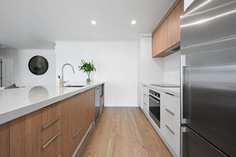 Photo of property in 5 Winslow Court, Huntington, Hamilton, 3210