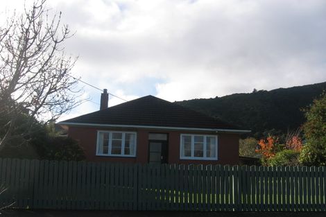 Photo of property in 3 Hayward Terrace, Waiwhetu, Lower Hutt, 5010